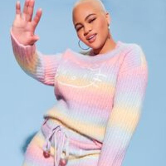 Plus Size Gradient Hello Kitty Sweater by Forever 21! Size: 0X Color: PURPLE/MUL - Picture 3 of 5